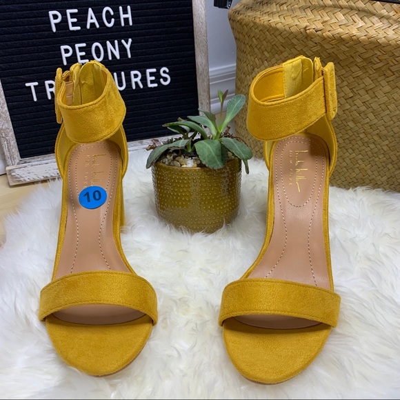 NEW Nicole Miller - Neaker Block Heel Sandal 10 - Picture 5 of 16